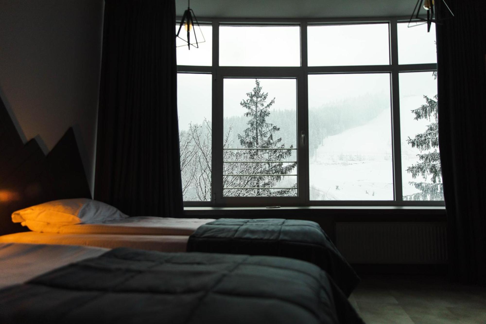 Blue Mountain Hotel Bukovel Luaran gambar