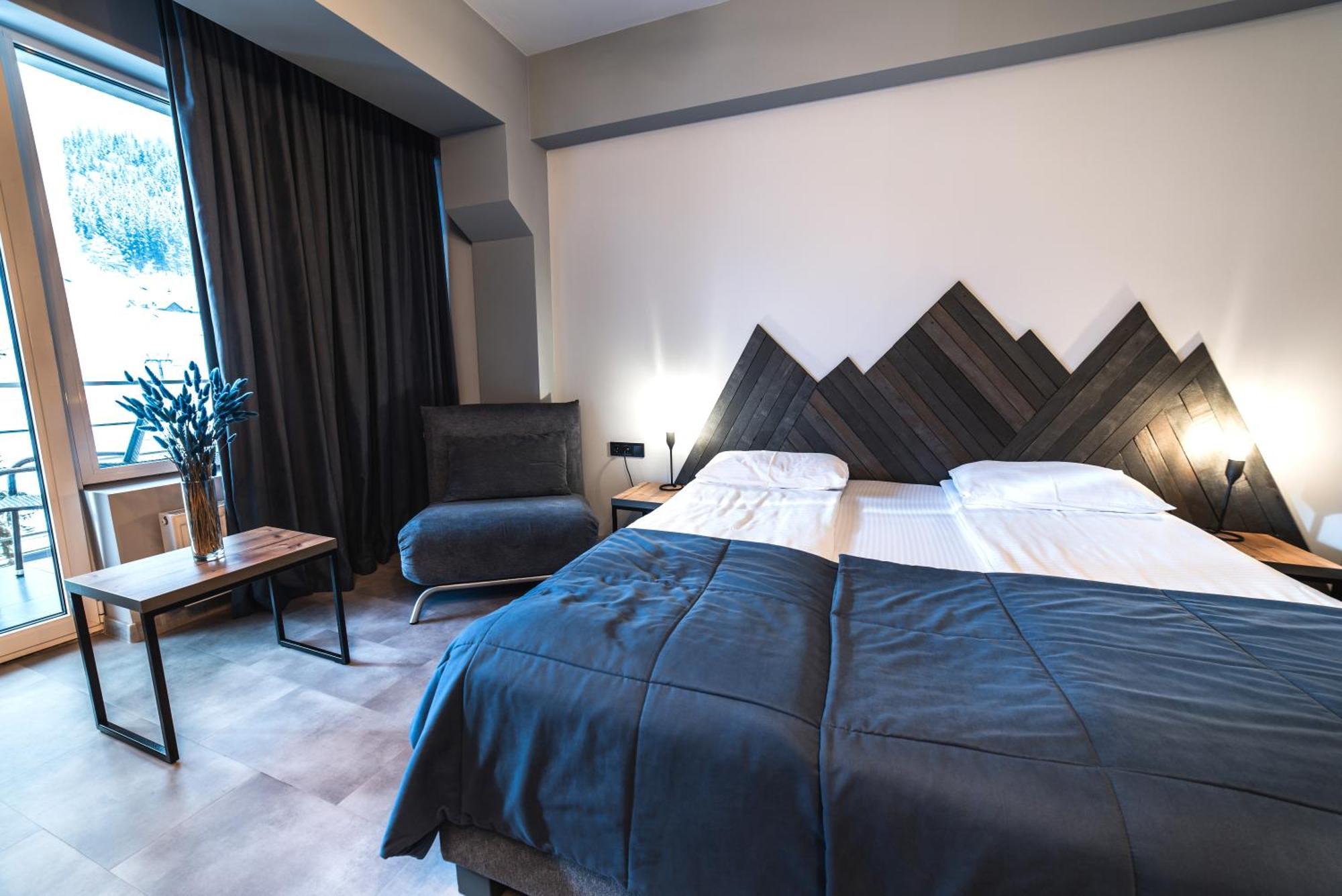 Blue Mountain Hotel Bukovel Luaran gambar
